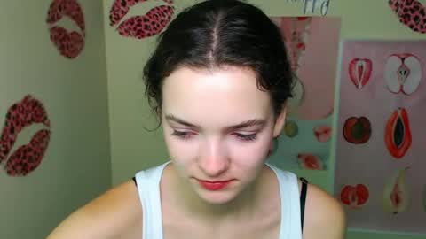 Susie online show from November 18, 7:11 am