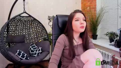 Melissa online show from March 18, 9:09 pm