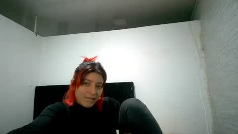 Mia-foster online show from July 2, 3:34 am