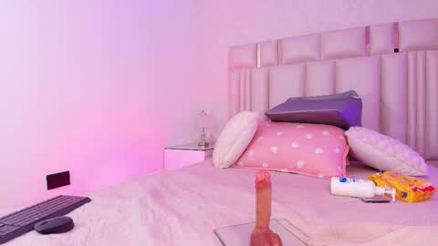 Mia  online show from February 26, 12:30 pm