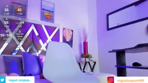 Snapshot of _miguel0 chatting on October 9, 7:30 pm miguel online show from October 9, 7:30 pm