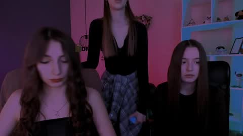 your Mila online show from March 30, 8:58 am