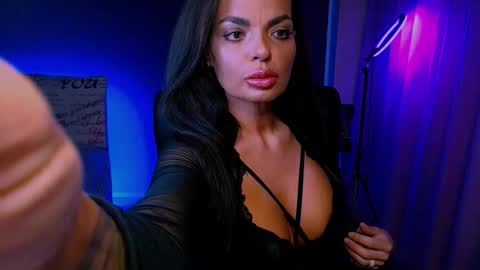 Milani online show from March 4, 6:49 pm