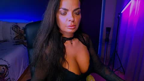 Milani online show from May 21, 6:25 pm