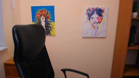 Snapshot of _miranda_sun chatting on March 7, 3:28 pm Miranda online show from March 7, 3:28 pm