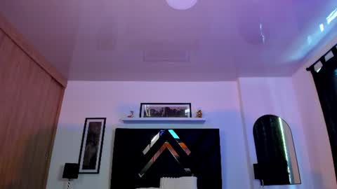 mizuki  online show from July 25, 4:38 pm