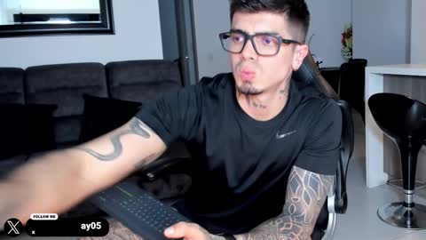 _mrcock_ online show from December 2, 1:48 am