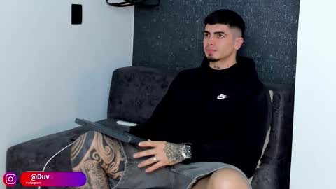 Snapshot of _mrcock_ chatting on September 21, 12:58 am _mrcock_ online show from September 21, 12:58 am