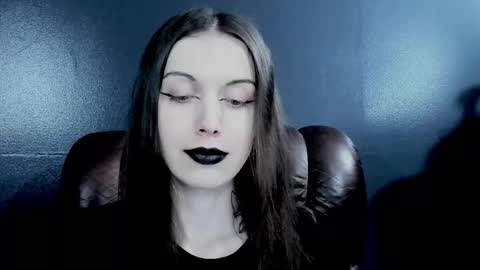 _naamah online show from October 30, 9:15 pm