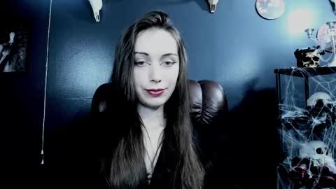 _naamah online show from November 12, 8:11 pm