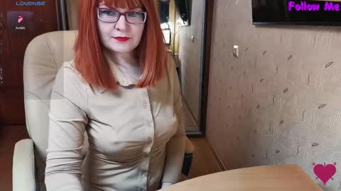 Snapshot of _natali_ chatting on September 22, 2:48 am MagicWoman online show from September 22, 2:48 am