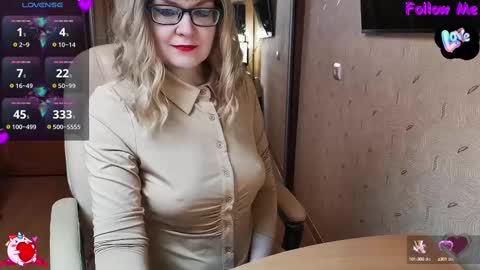 Snapshot of _natali_ chatting on March 6, 2:09 am MagicWoman online show from March 6, 2:09 am