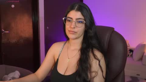 NiniHelp me by giving my show a thumbs up online show from May 30, 2:21 am