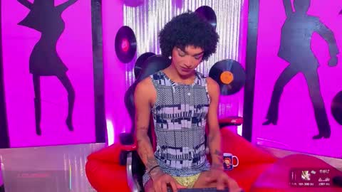 Nicky  Please help me with your thumbs up its importan online show from March 13, 10:24 pm