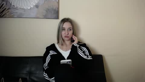 Nica online show from November 24, 12:48 pm