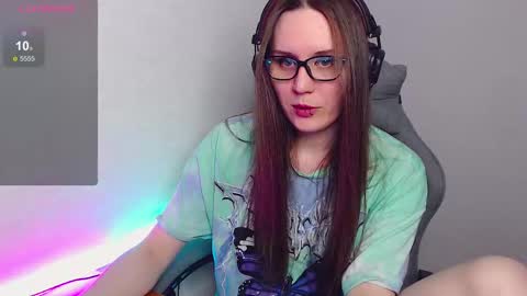 Tracy online show from November 25, 3:11 pm