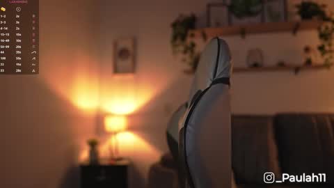 _paulah2 online show from October 28, 7:59 pm