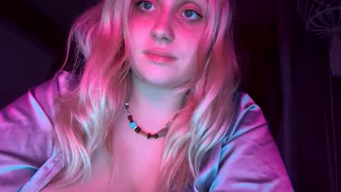 _peaceoutgirlscout_ online show from October 25, 12:55 am