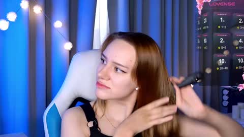 im Amy online show from February 22, 9:56 am