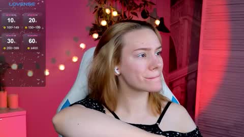 im Amy online show from February 21, 7:00 am