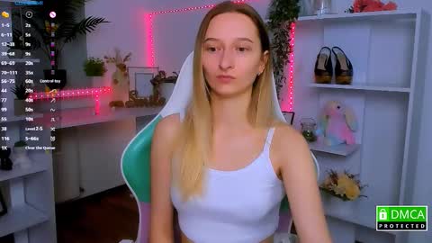 I am Rina online show from November 18, 6:38 am