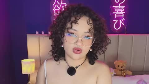 Sara online show from February 19, 4:55 am