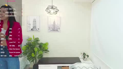 Sassy Girl online show from October 1, 6:18 pm