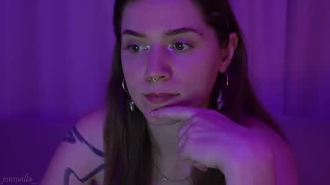 Lia online show from May 17, 7:01 pm