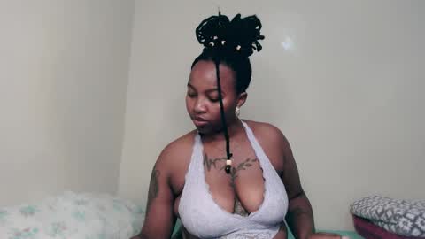 Abbie online show from November 28, 6:59 pm