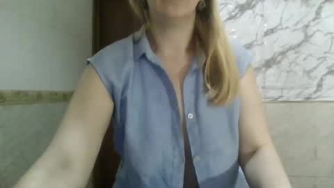  SexyXSveta  online show from April 5, 6:54 am