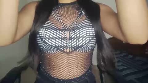 _shalini_0 online show from December 1, 10:13 am