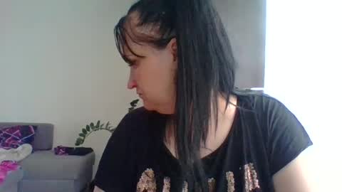 Melisa online show from July 24, 6:10 am