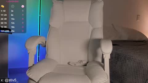 STIVEN online show from February 25, 9:24 am