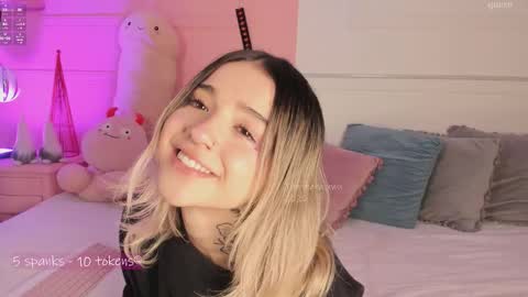 _tammarra_ online show from January 15, 8:50 pm