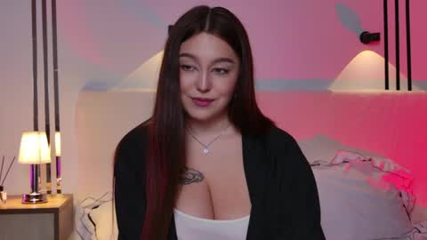 _tessa_may_ online show from November 29, 1:35 am