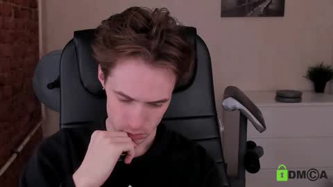 _tokyo_ghoul online show from November 7, 7:22 am