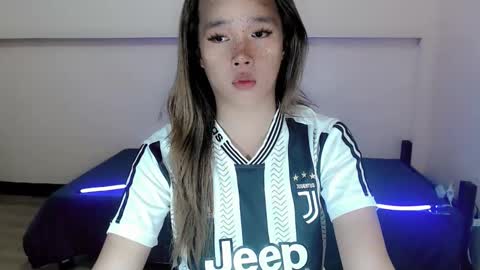 Iam Alex online show from November 16, 7:10 am