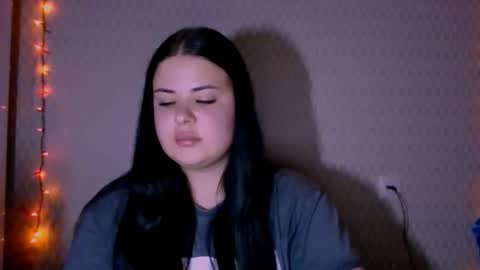 Trisha online show from November 30, 5:09 pm