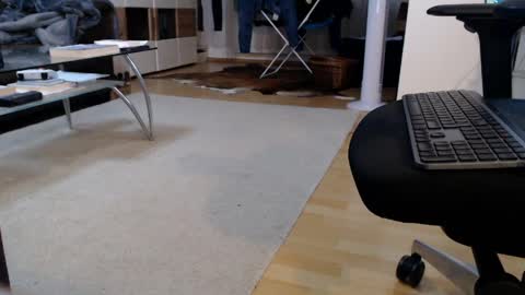 _trythis_ online show from April 8, 6:55 pm