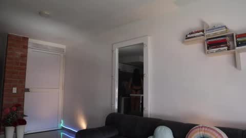 Anastasia Vahos online show from March 20, 6:02 pm