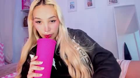   online show from March 16, 8:57 pm