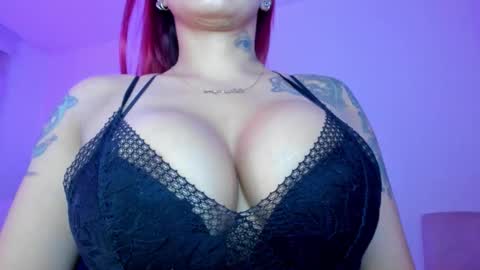 INSTAGRAM pinzon viviana online show from February 21, 1:41 am