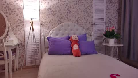 Wendy online show from October 26, 1:39 am