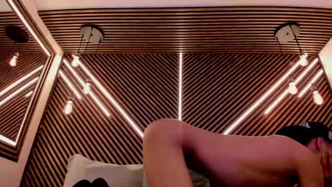  white fox  online show from February 19, 1:50 pm