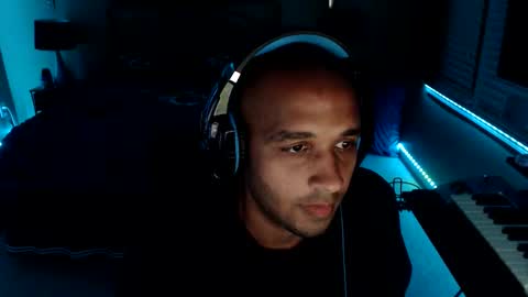 a4orce online show from June 8, 1:28 am