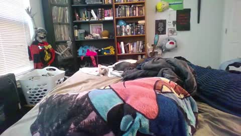 Snapshot of a_bored_dragon chatting on March 12, 6:32 pm A Bored Dragon online show from March 12, 6:32 pm