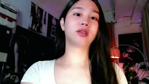 Snapshot of a_r_i_a_n_n_a chatting on September 28, 7:28 am Lovely Yana  online show from September 28, 7:28 am