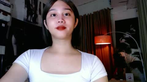 Snapshot of a_r_i_a_n_n_a chatting on October 12, 7:56 am Lovely Yana  online show from October 12, 7:56 am