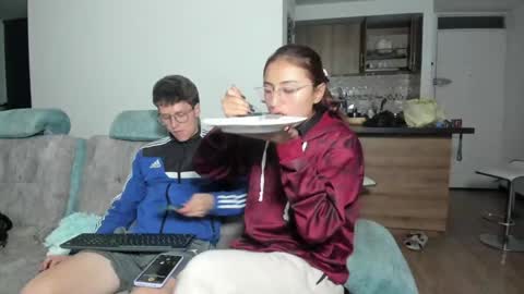 A Sexy Couple online show from January 9, 11:02 pm