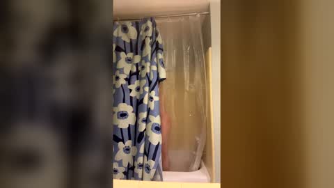 Sam the Shy Freak online show from February 5, 2:48 am